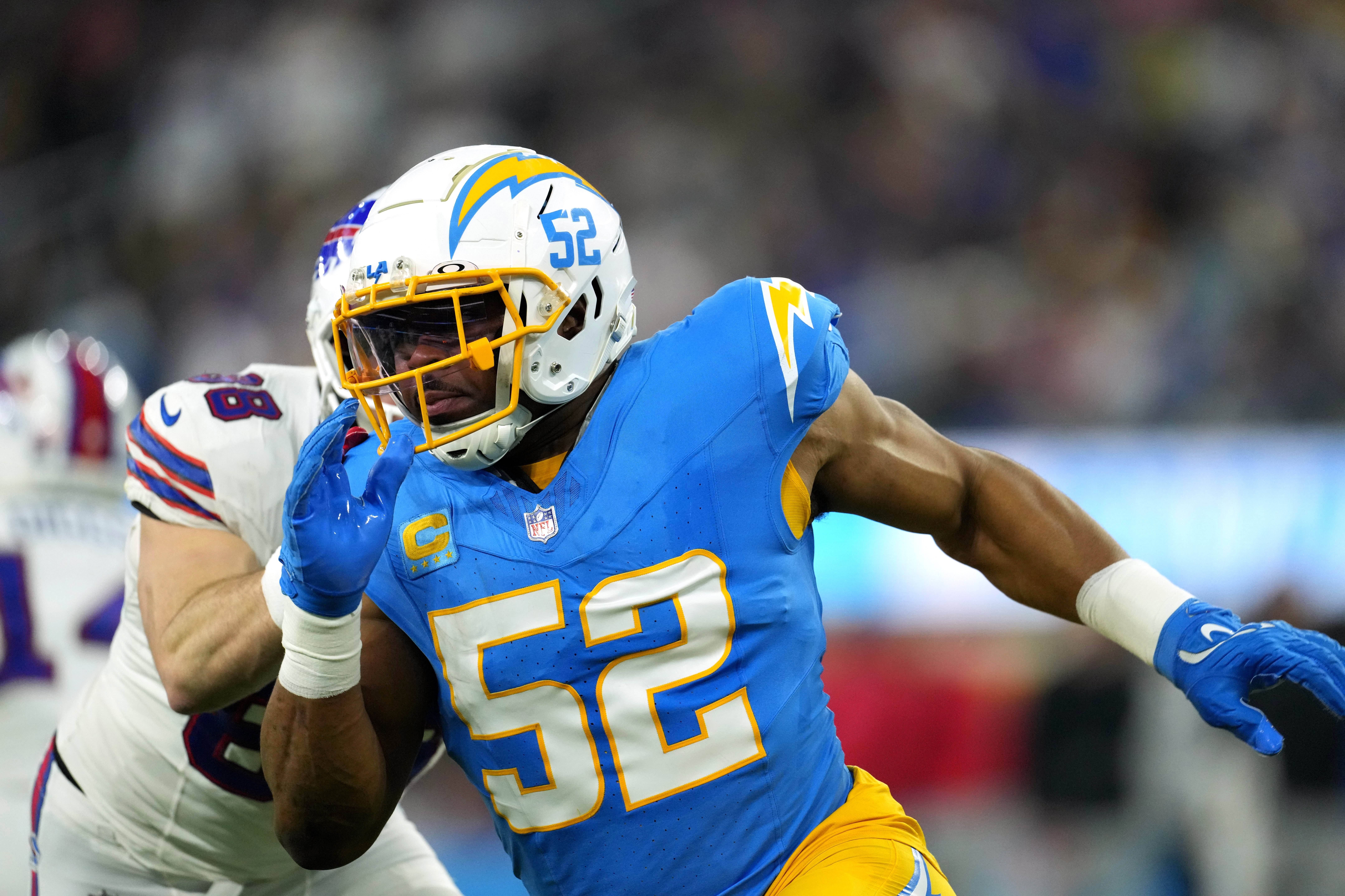 Khalil Mack: Chargers Defender is Unlike Any Teammate He's Had 8 NFL: Buffalo Bills at Los Angeles Chargers