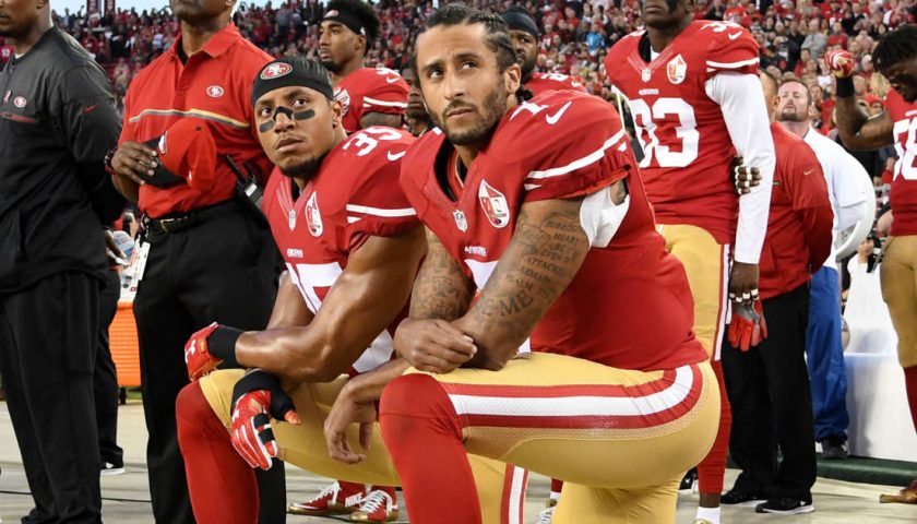 Kap Kneeling