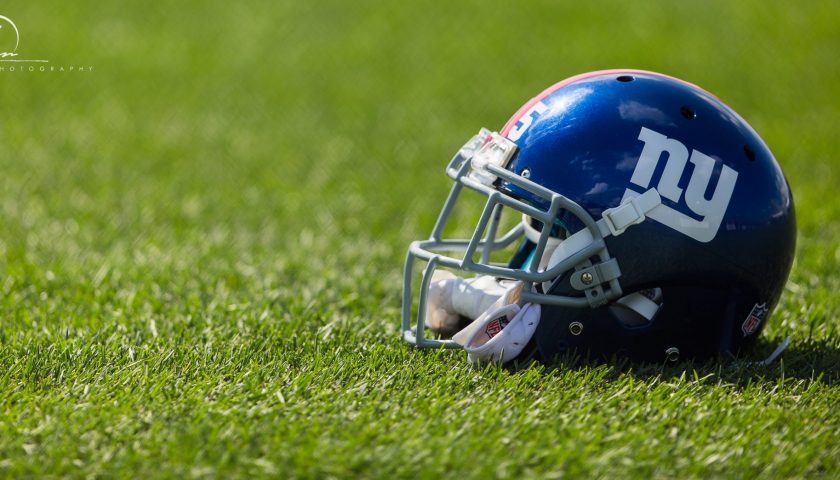 New York Giants Helmet