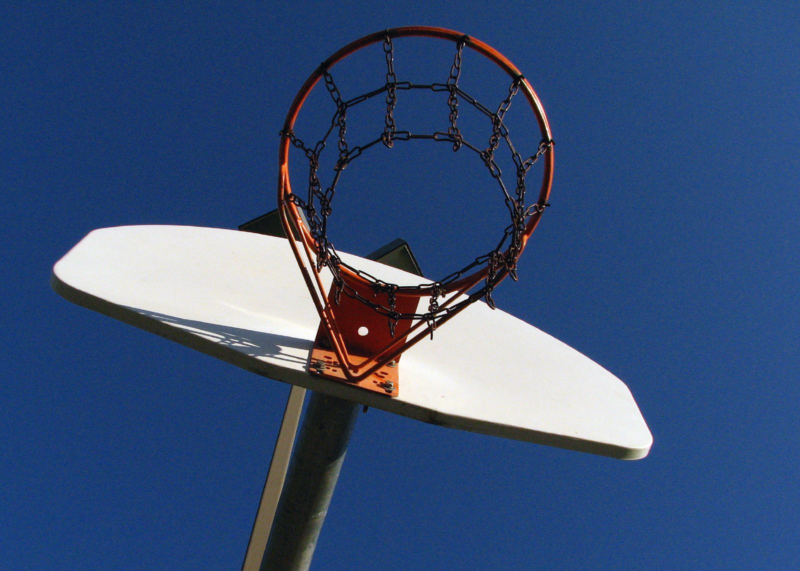 Basketball Hoop. Photo Credit: Dayland Shannon | Under Creative Commons License
