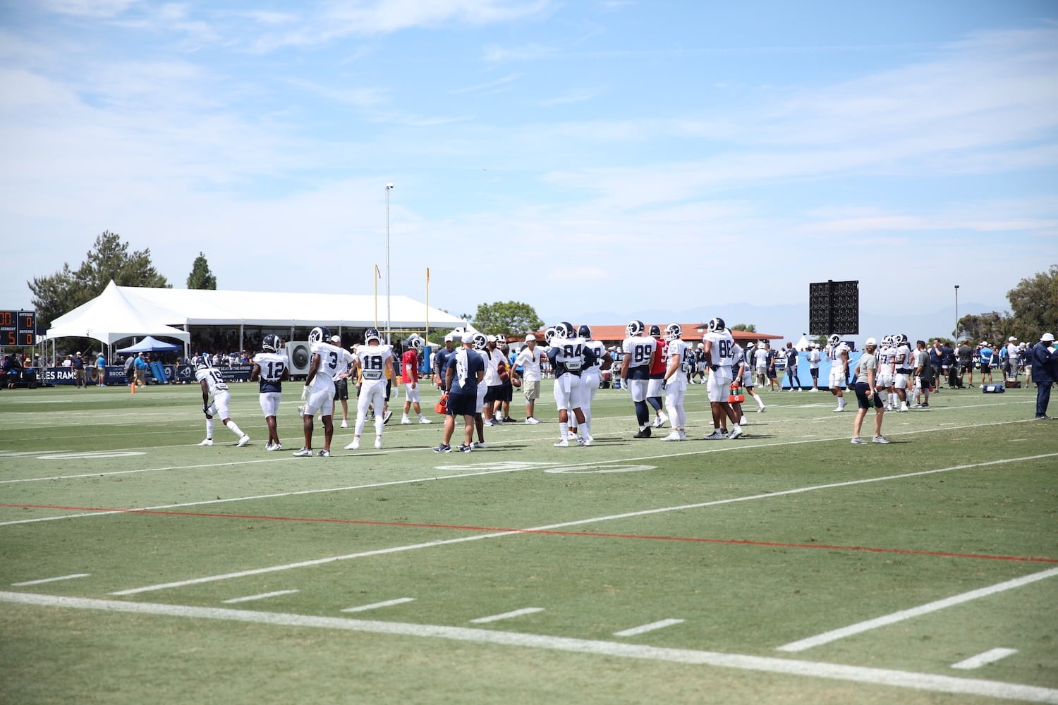 LA Rams Receivers And Tight Ends Run Drills During Training Camp. Photo Credit: Ryan Dyrud | Sports Al Dente