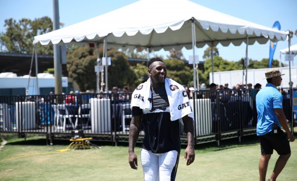 Los Angeles Chargers Linebacker Thomas Davis During 2019 Training Camp. Photo Credit: Ryan Dyrud | The LAFB Network