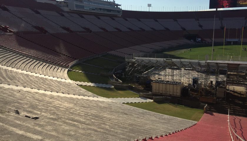 How The Rams Should Contain Lamar Jackson 3 The Los Angeles Coliseum. Photo Credit: The West End | Under Creative Commons License
