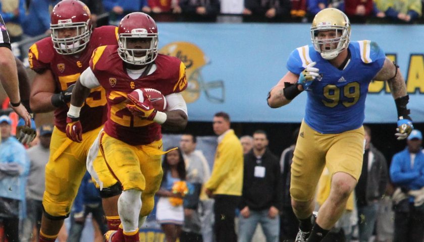 USC Vs UCLA At The Rose Bowl 2012. Photo Credit: James Santelli | Neon Tommy | Under Creative Commons License