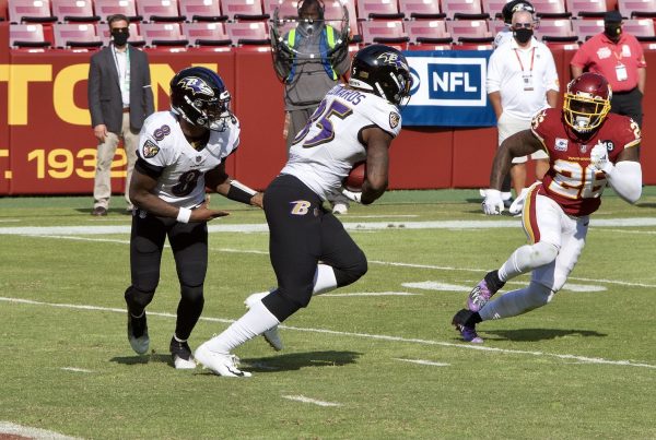 Baltimore Ravens QB Lamar Jackson and Running Back Gus Edwards. Photo Credit: All-Pro Reels | Under Creative Commons License