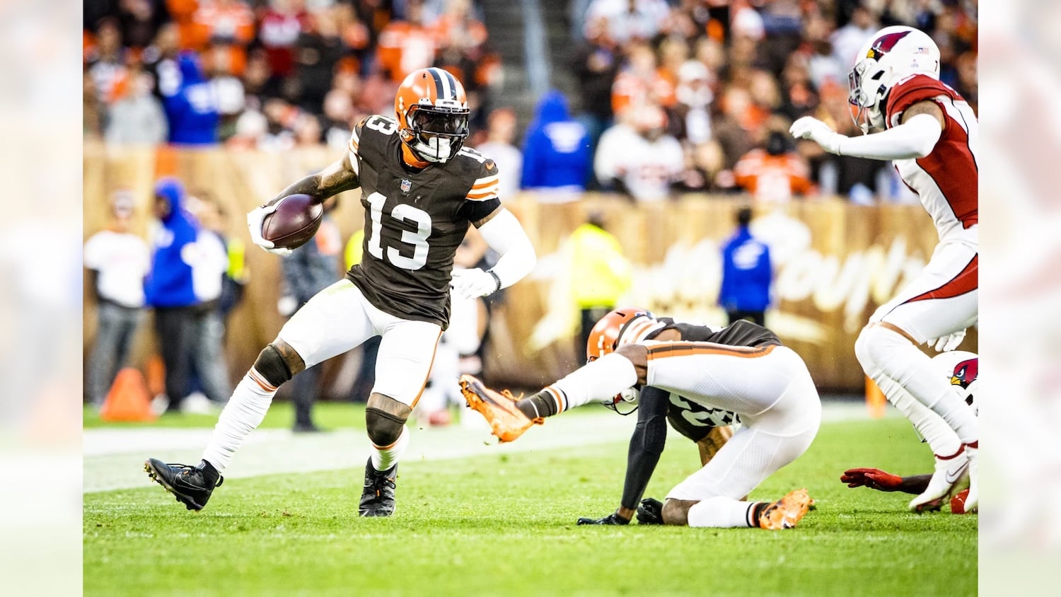 Odell Beckham Jr. Playing Against The Arizona Cardinals. Photo Credit: Matt Starkey | Cleveland Browns