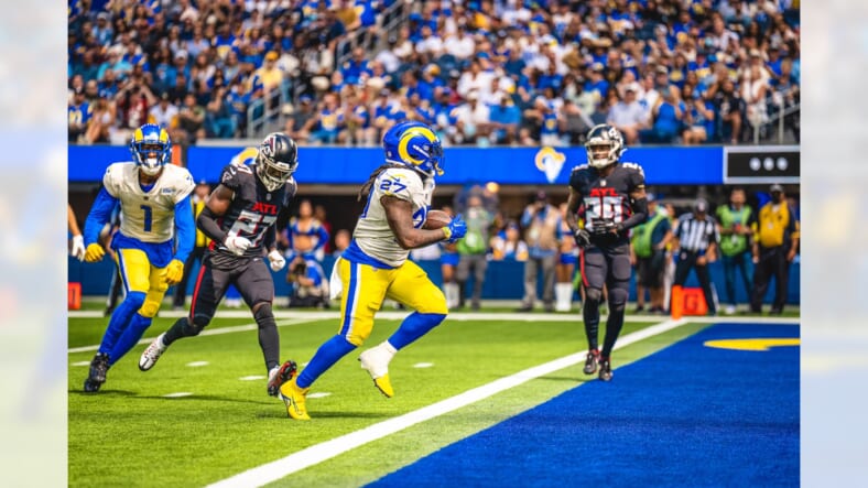 NFL on ESPN - The Rams dropped their new threads. Thoughts? 🧐 (via Los  Angeles Rams)