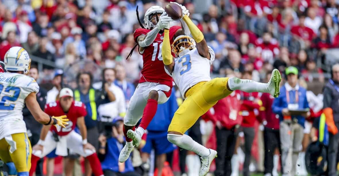 Chargers Safety Derwin James intercepts pass Photo Credit: Mike Nowak | Los Angeles Chargers