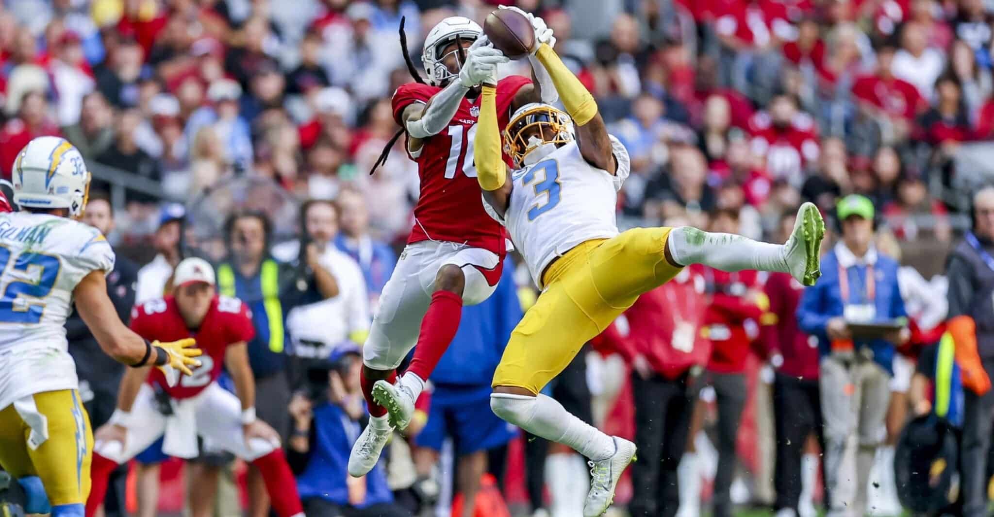 Chargers Safety Derwin James intercepts pass Photo Credit: Mike Nowak | Los Angeles Chargers