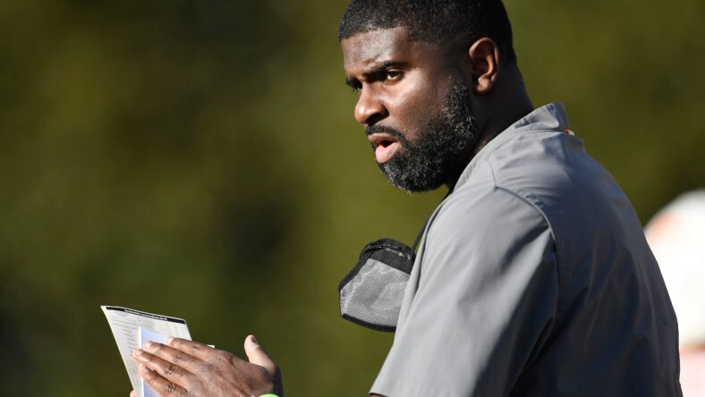 Was Derrick Ansley The Right Choice for The Chargers Defensive Coordinator? Comparing The Bona Fides Of All 3 Contenders. 5 Syndication: The Tennessean