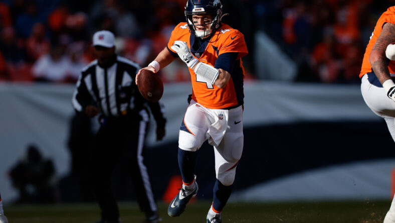 NFL: Arizona Cardinals at Denver Broncos