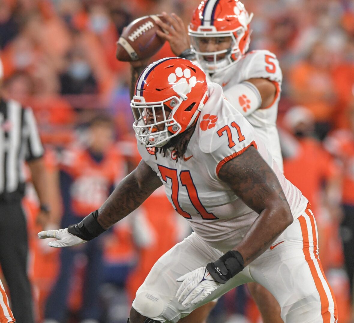 What Grade Should The Chargers Get For Drafting Offensive Tackle Jordan