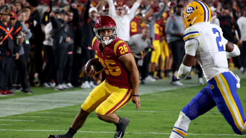 LA Football Debate: LA's Best Running Back Of 2022 3 NCAA Football: California at Southern California