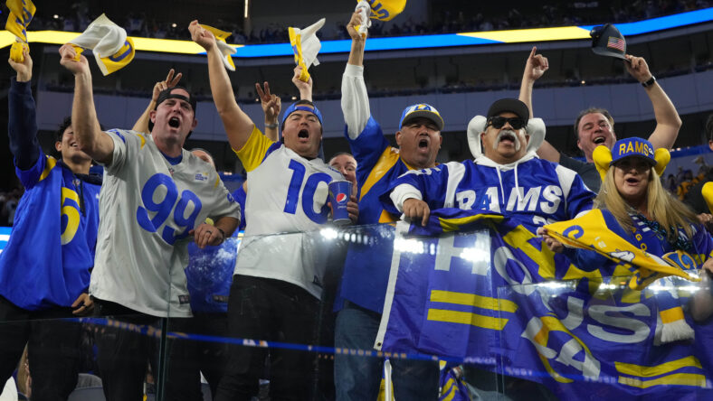 LA Football's Home-Field Advantage: Unraveling SoFi Stadium's Transplant Turmoil 3 NFL: NFC Wild Card Playoffs-Arizona Cardinals at Los Angeles Rams