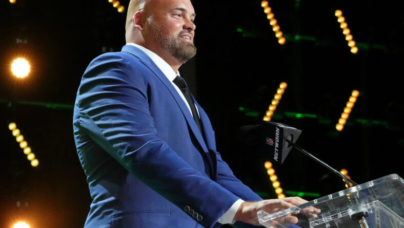 The Best Rams Free Agent Signing: Andrew Whitworth Is The Crown Jewel Of Sean McVay's Career 3 NFL: NFL Draft