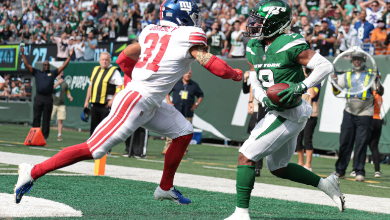 Rams/Chargers Rivalry: Should The NFL Schedule Regional Rivalries? 1 NFL: New York Giants at New York Jets