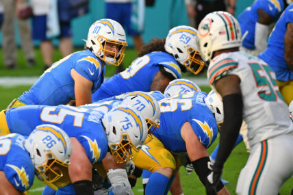 NFL: Los Angeles Chargers vs. Dolphins