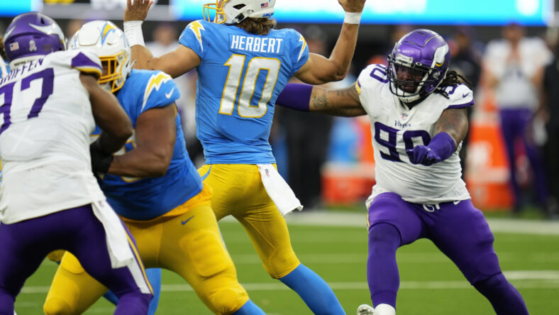 Chargers vs. Vikings