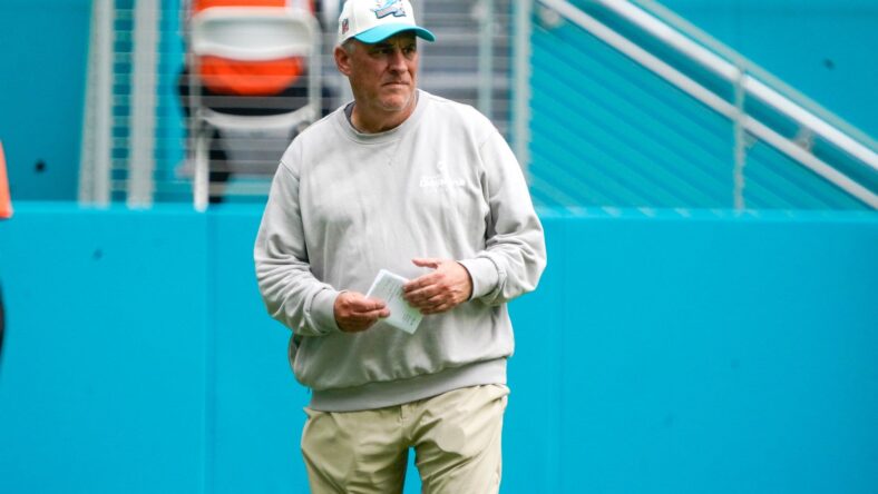 Chargers Justin Herbert Takes On Tua Tagovailoa And The Dolphins In Week 1 5 Syndication: Palm Beach Post