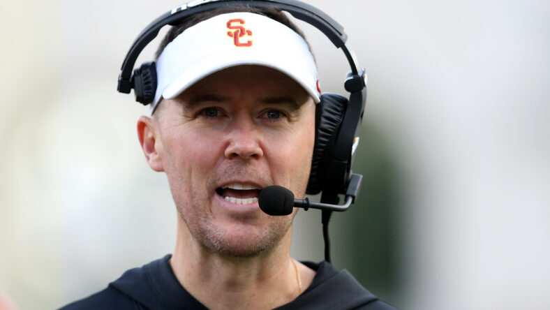 usc head coach lincoln riley to the nfl