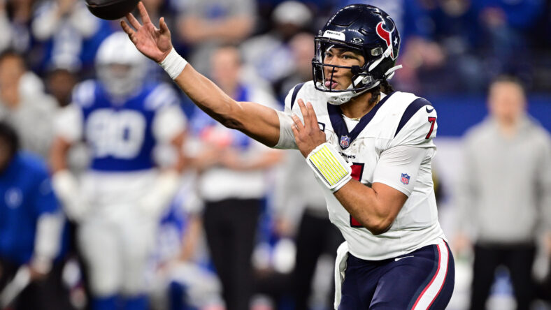 NFL: Houston Texans at Indianapolis Colts