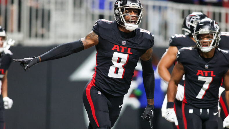 Les Snead Vows He Will Still 'Eff Them Picks': What Can The Rams Get With #19? 3 NFL: Tampa Bay Buccaneers at Atlanta Falcons