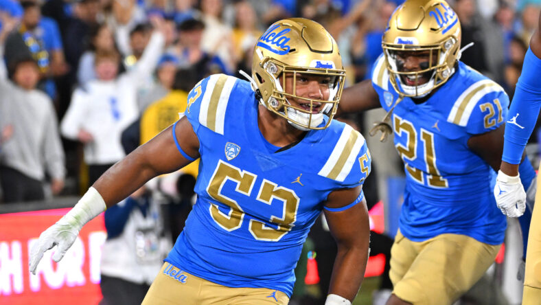 Darius Muasau NFL Draft Profile, Middle Linebacker 6 NCAA Football: Stanford at UCLA