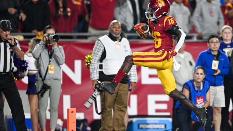 NCAA Football: Washington at Southern California