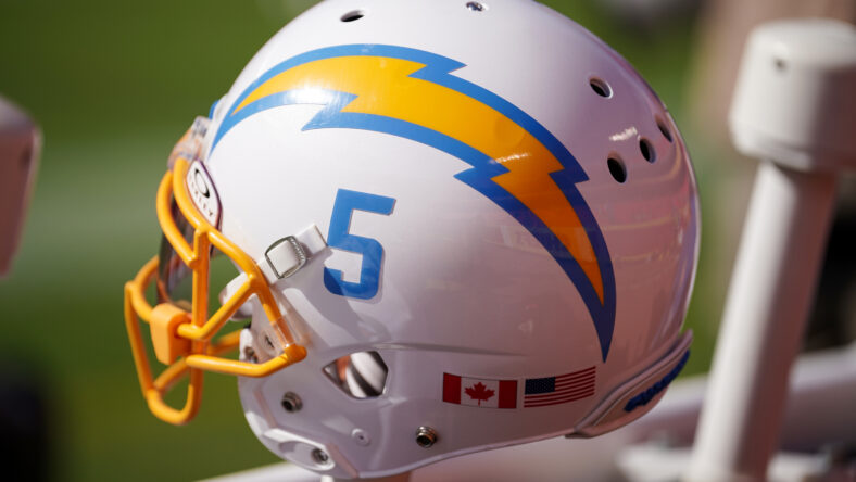 NFL Draft Expert On Los Angeles Chargers Trading Pick 5: 'Praying That The 4th QB Emerges' 5 NFL: Los Angeles Chargers at Kansas City Chiefs