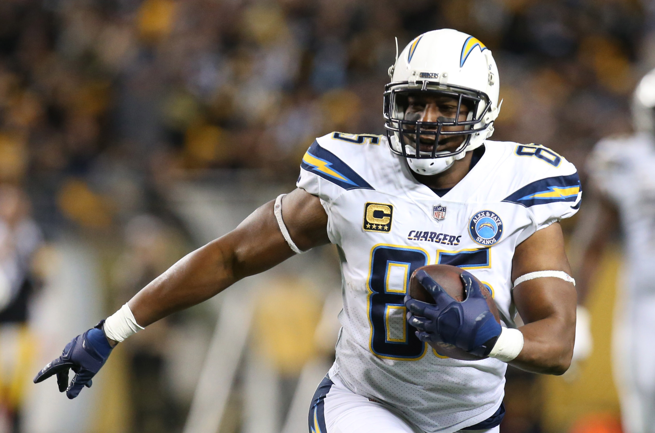 Los Angeles Chargers Legend Antonio Gates Heartbroken By Hall-of-Fame Snub 3 los angeles chargers
