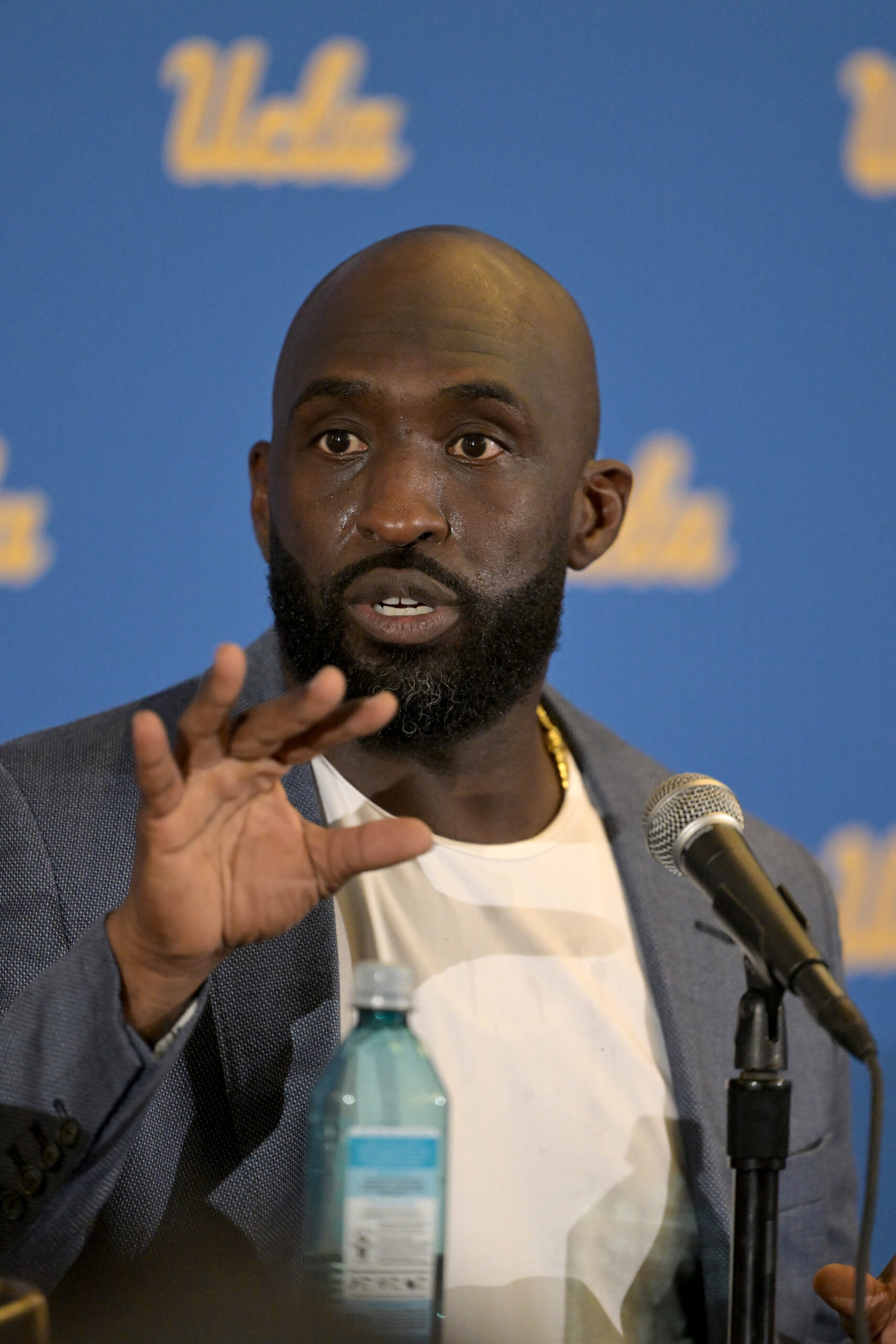 NCAA Football: UCLA Head Coach DeShaun Foster Introductory Press Conference