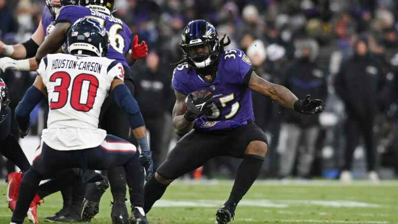 3 Free Agent RBs For Los Angeles Chargers To Target 3 NFL: AFC Divisional Round-Houston Texans at Baltimore Ravens