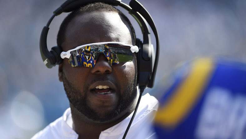 USC Trojans DL Coach Eric Henderson