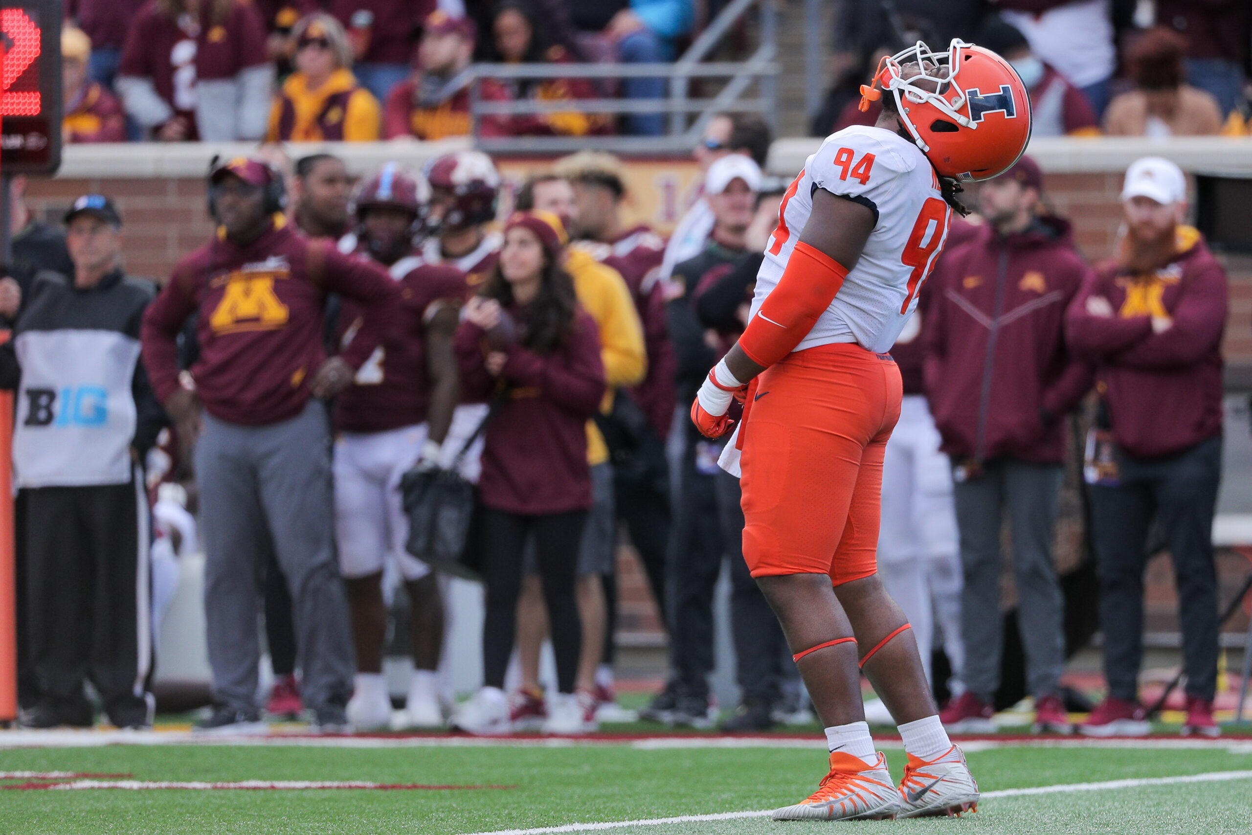 NCAA Football: Illinois at Minnesota