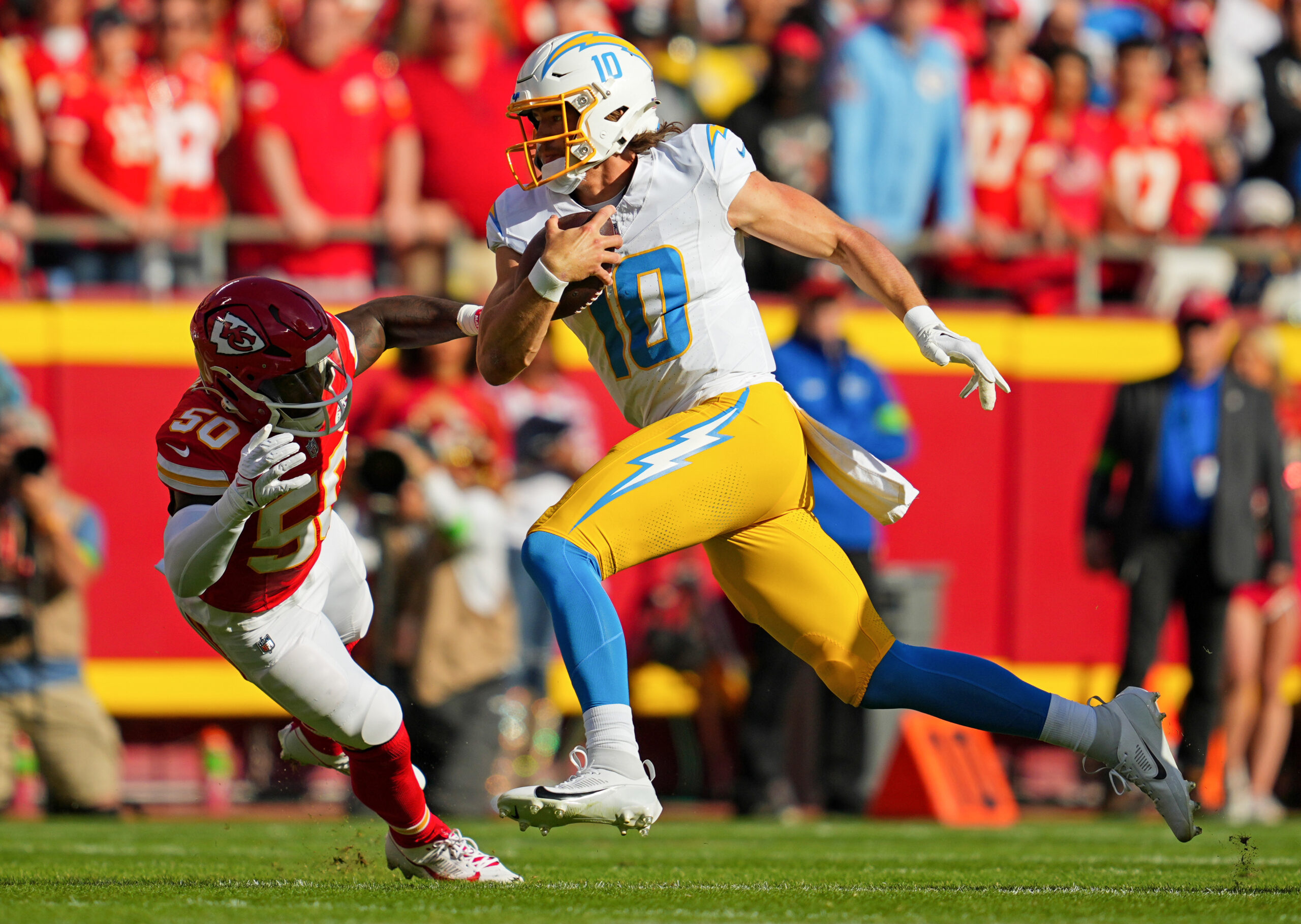 NFL: Los Angeles Chargers at Kansas City Chiefs