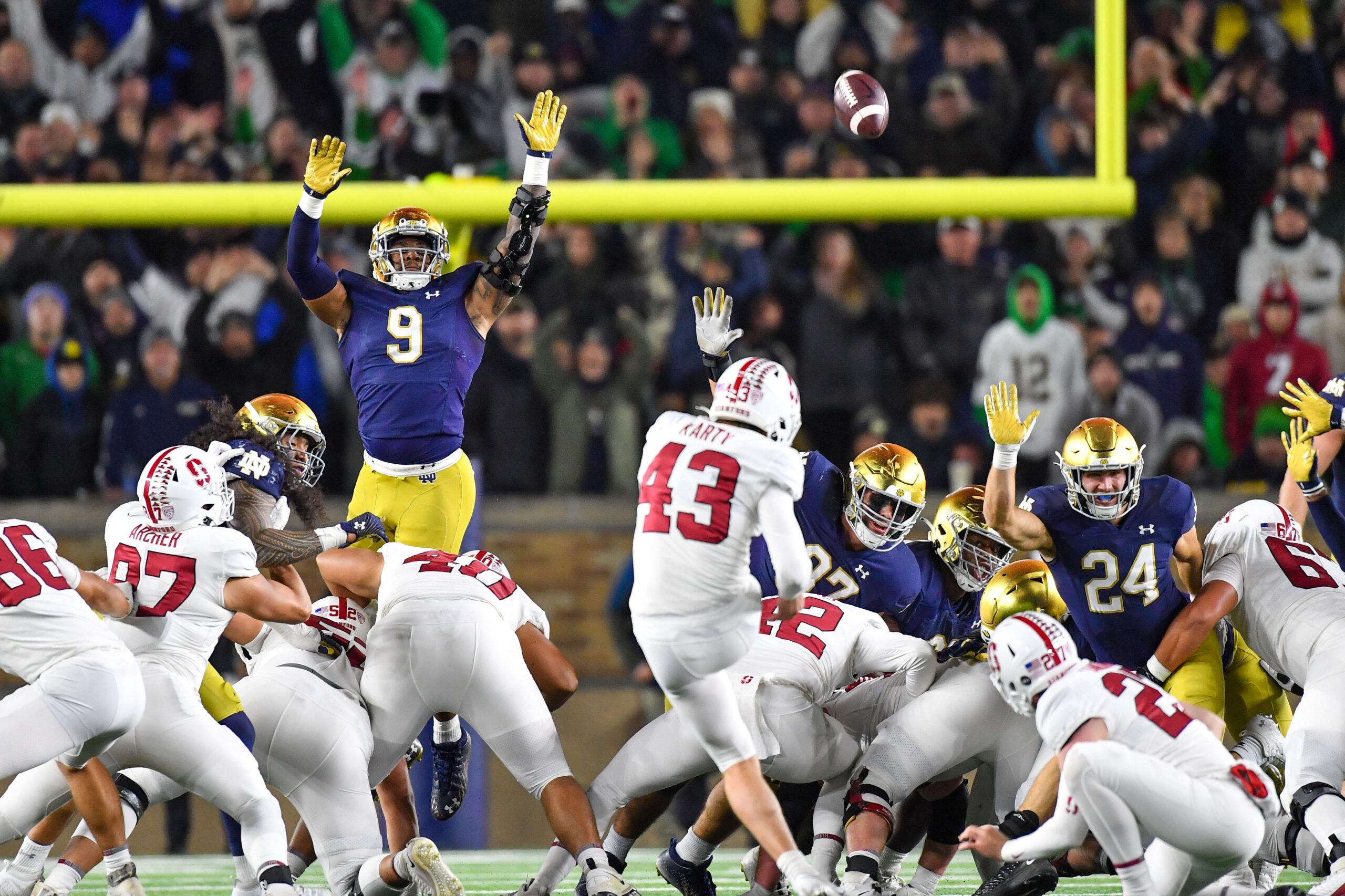 Should Los Angeles Rams Fans Be Thrilled About Their New Kicker? Analyst Says Yes! 4 NCAA Football: Stanford at Notre Dame