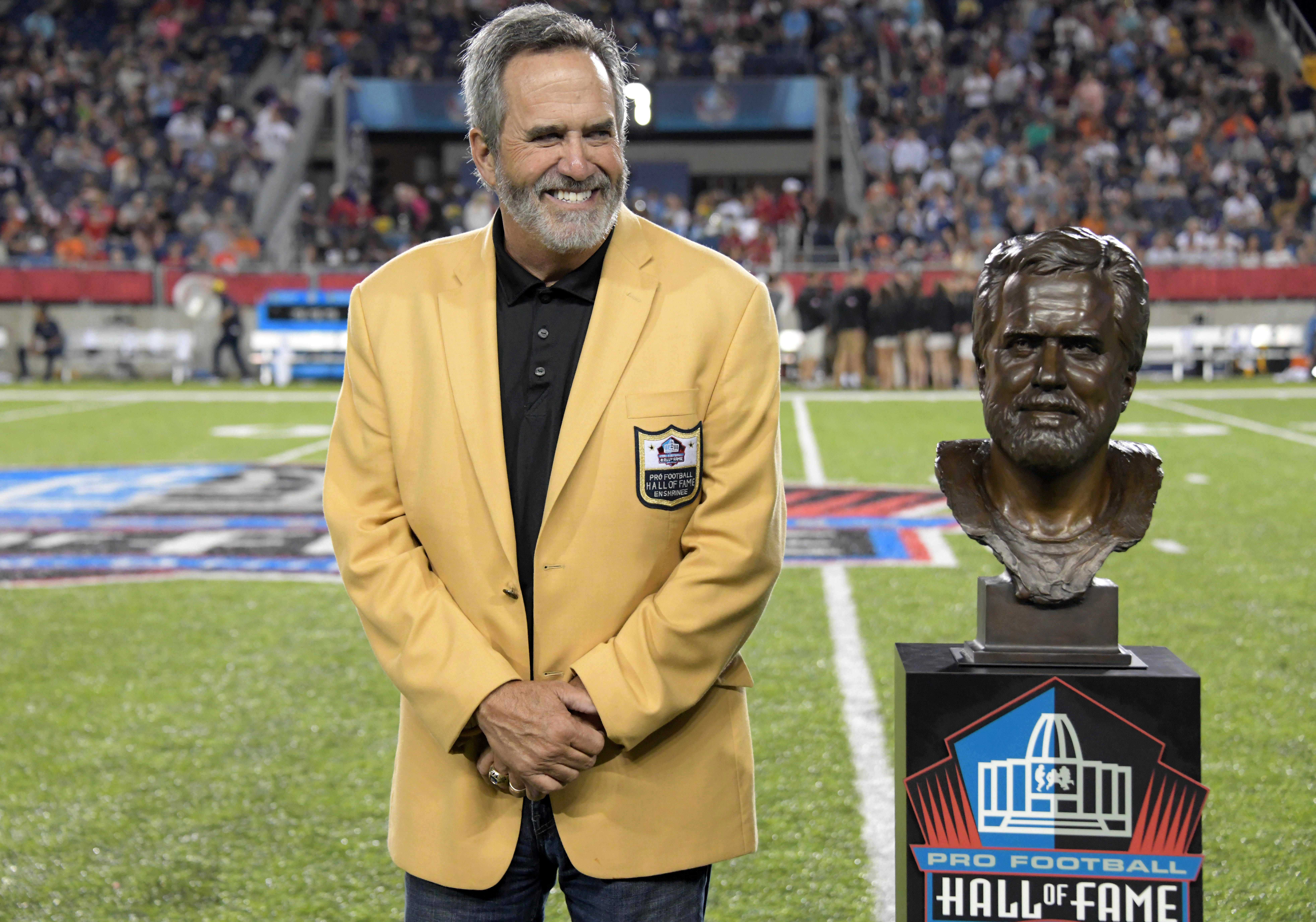 Los Angeles Chargers Rank 10th Greatest QB Franchise in NFL History 3 NFL: Pro Hall of Fame Game-Chicago Bears at Baltimore Ravens