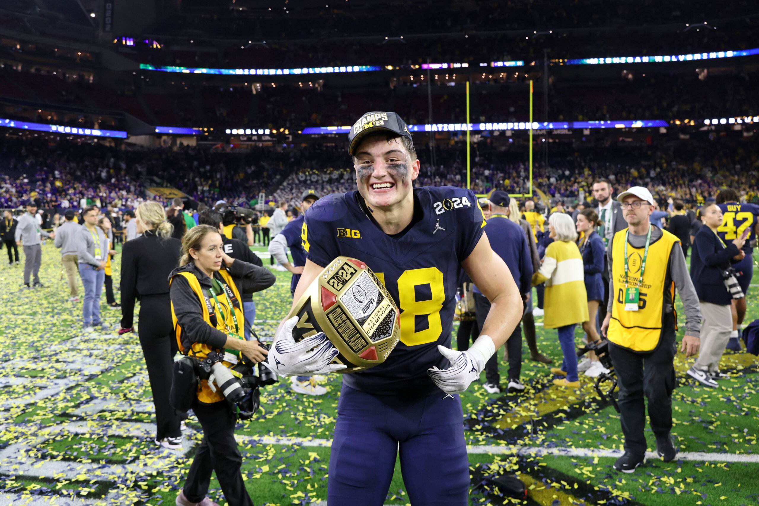Who Will the Los Angeles Chargers Draft in 2025? NFL Analyst Makes Bold Prediction 5 Future Los Angeles Chargers?