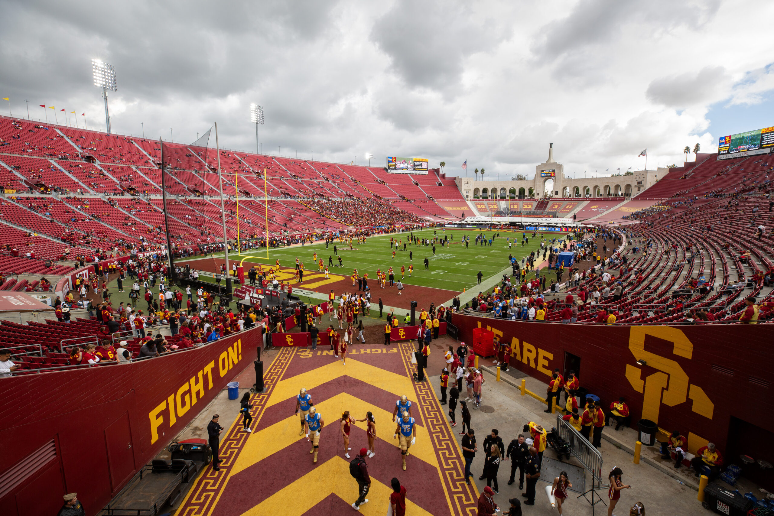 USC Football Named Favorite To Score Speedy 4-Star Wide Receiver 3 Los Angeles Memorial Coliseum | USC Trojans | USC Football | Julian Lewis