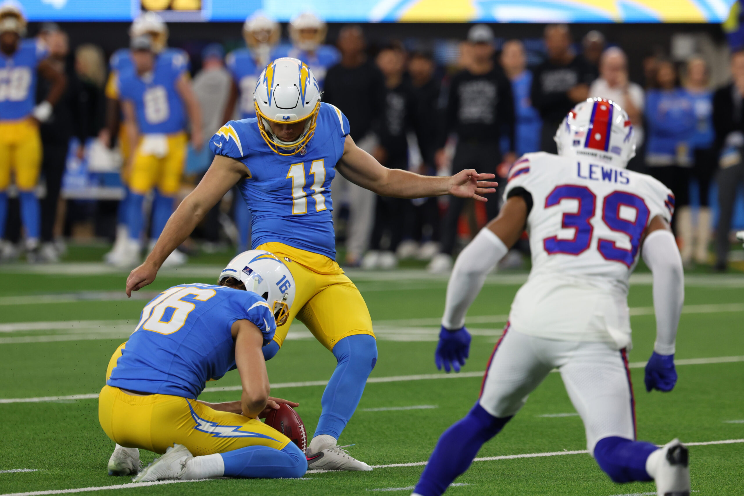 Los Angeles Chargers: Top 5 Performers in Preseason Matchup with Rams 5 NFL: Buffalo Bills at Los Angeles Chargers