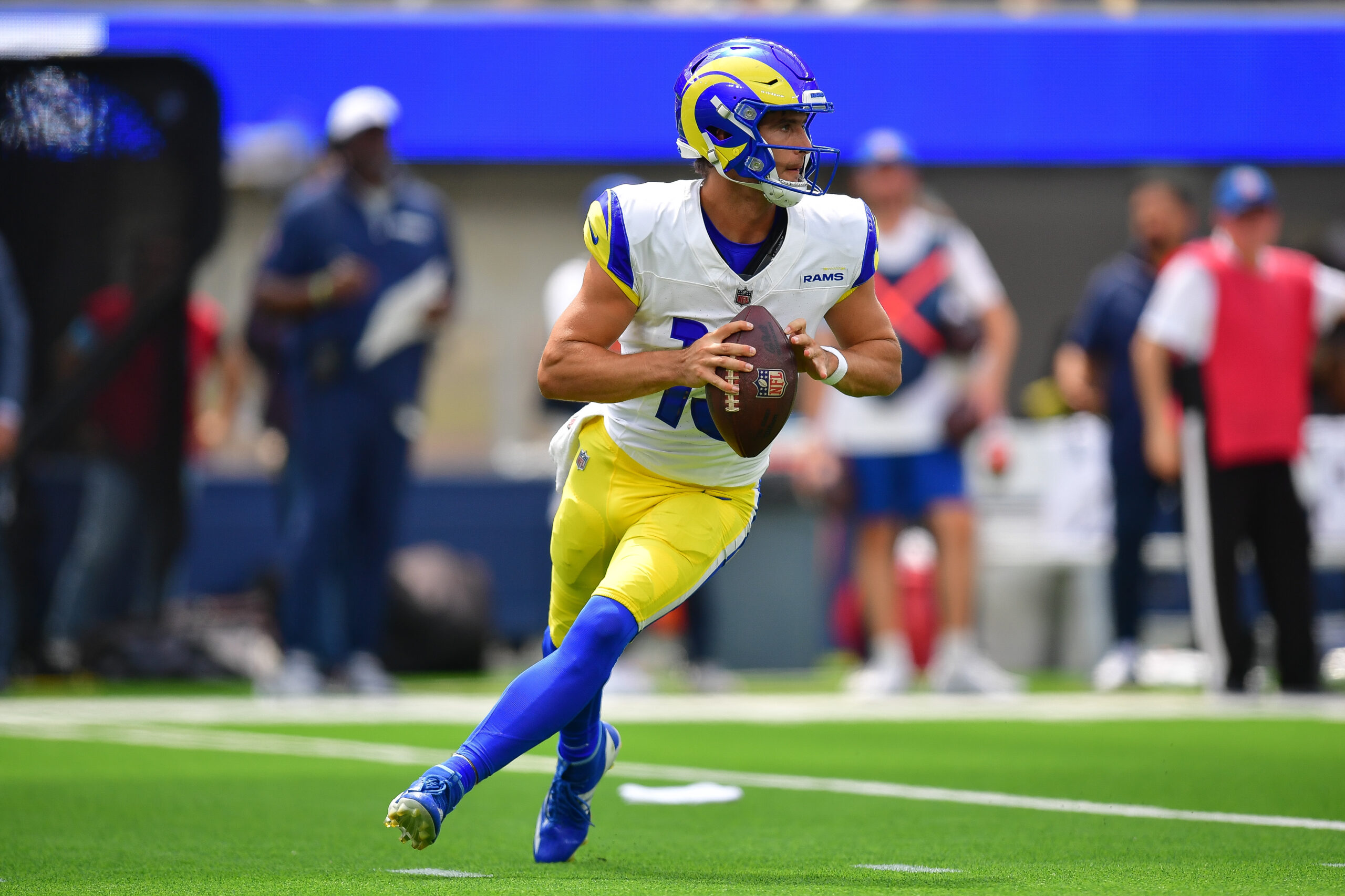 Stetson Bennett to Face Stiff Competition in 2nd Preseason Game Against Chargers 5 NFL: Dallas Cowboys at Los Angeles Rams Stetson Bennett