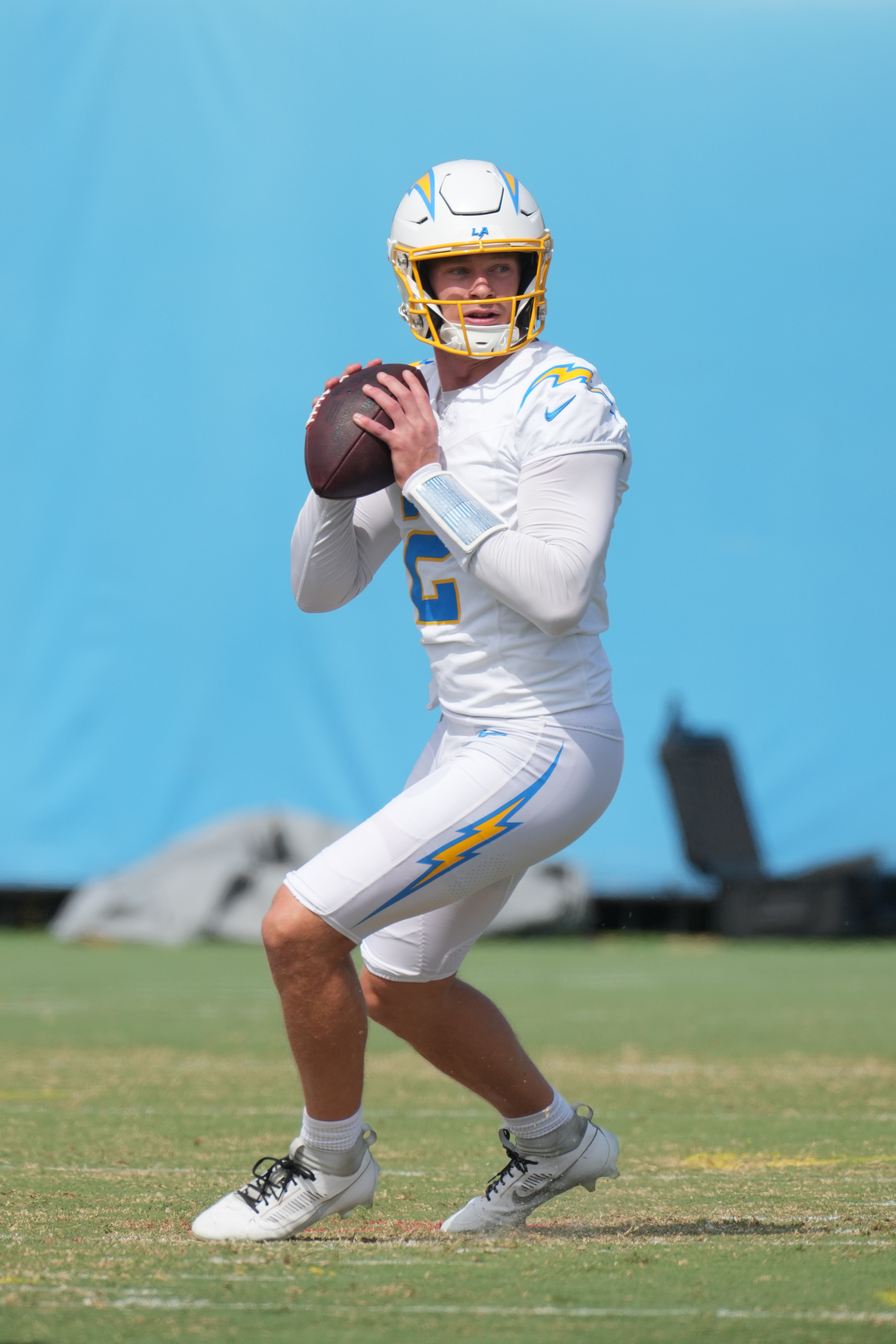 Chargers Preseason Game To Offer 1st Look At Promising New Quarterback 4 NFL: Los Angeles Chargers Minicamp
