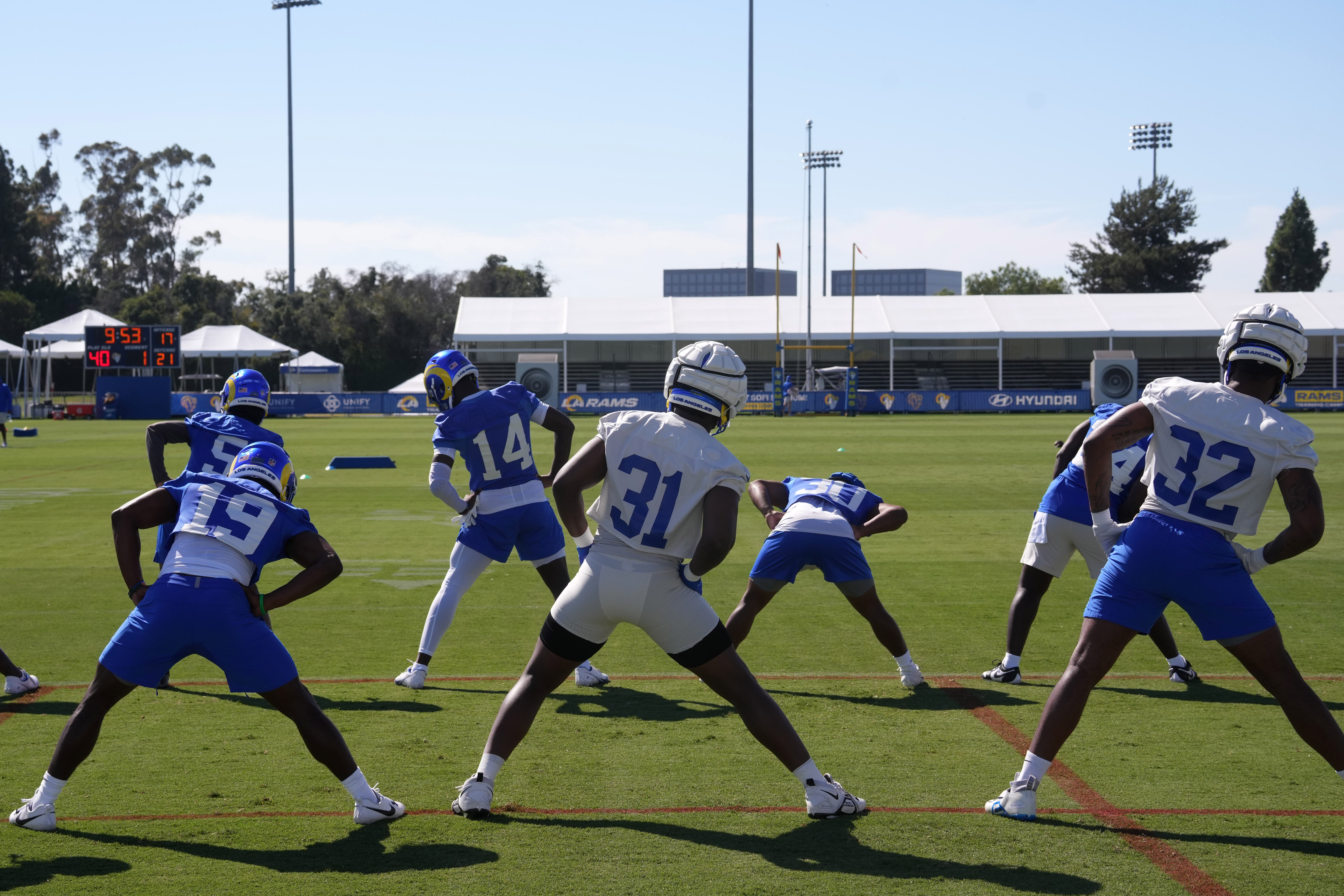 Rams Roster Bubble: Will The Week 3 Team Captain Make The Final Cut? 6 NFL: Los Angeles Rams Training Camp