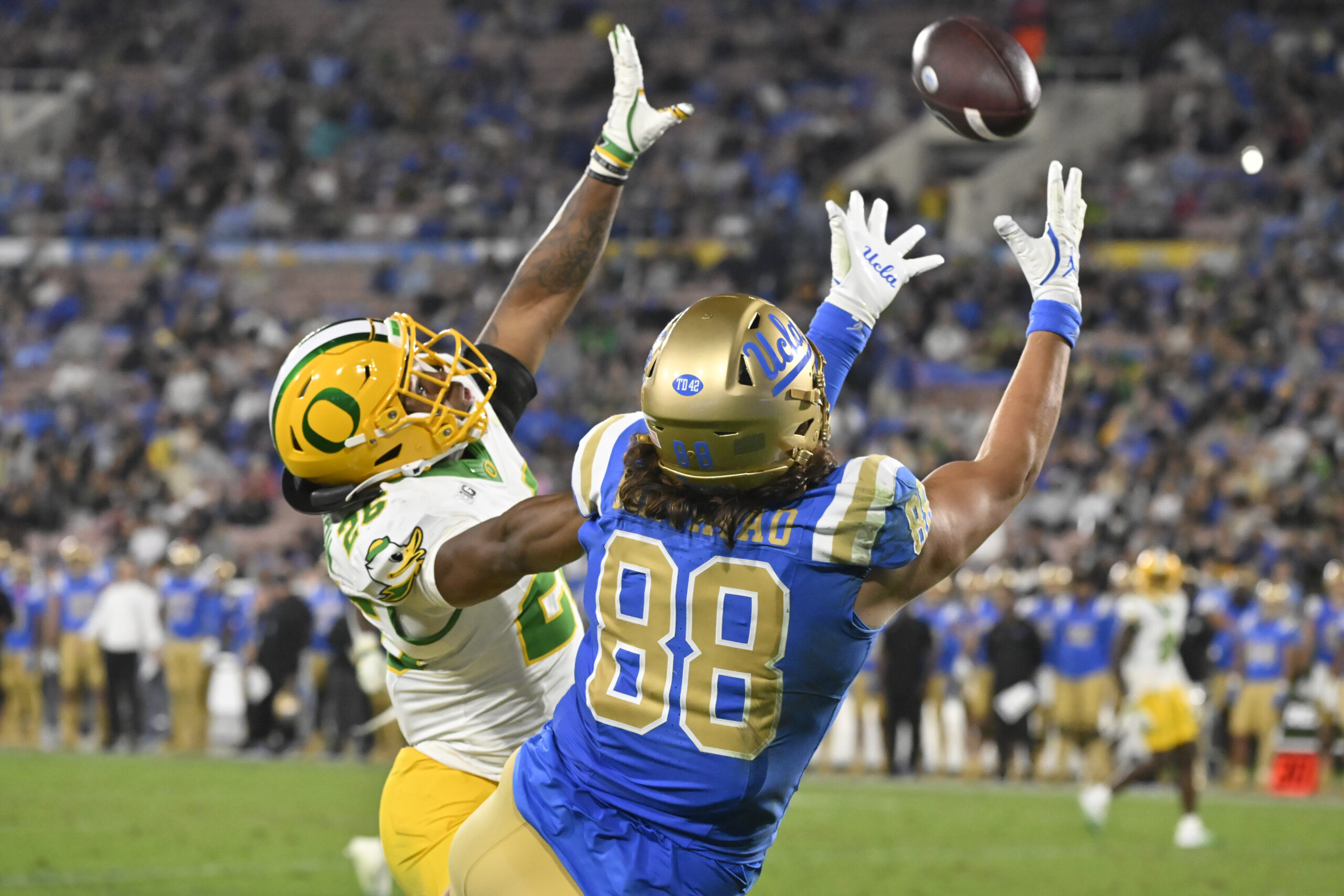 What We Learned From UCLA Bruins 13-34 Fiasco Vs. Oregon, And How To Fix It 3 NCAA Football: Oregon at UCLA