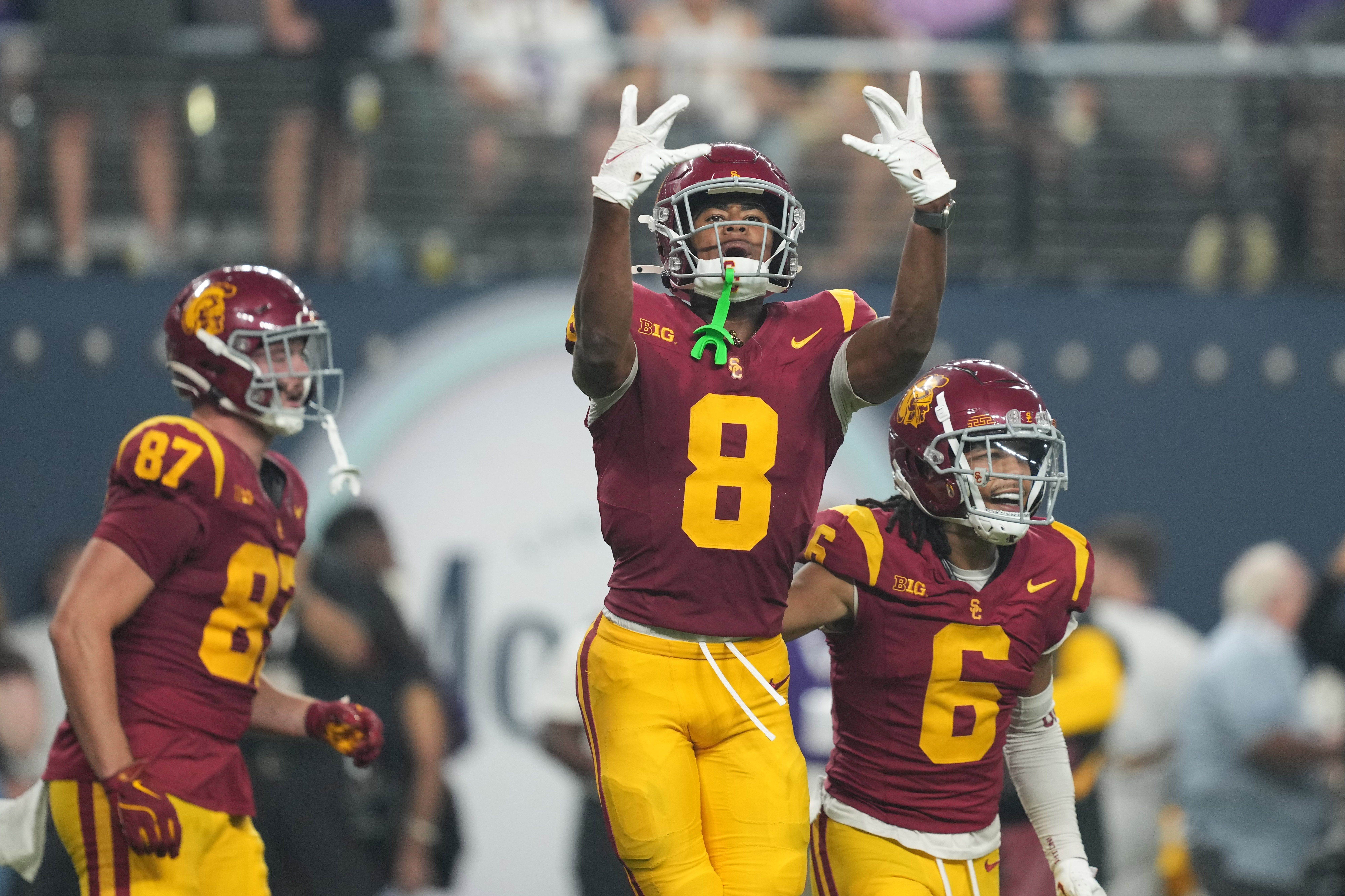 USC Football's Bright Future: Riley Reveals Progress Of 3 Sophomore WRs 3 NCAA Football: Vegas Kickoff Classic-USC Football at Louisiana State