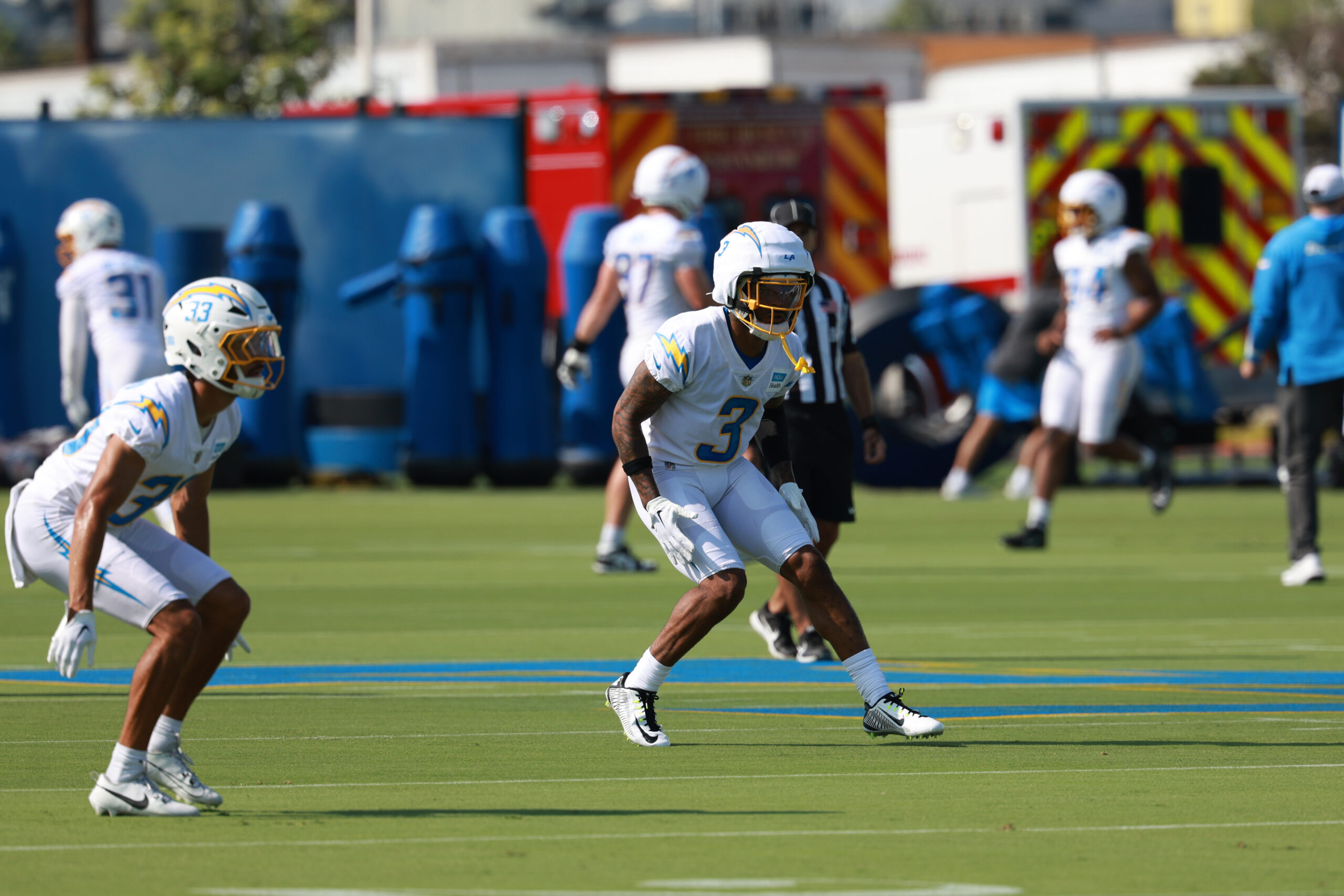 Surprise Player Defends Derwin James, "Not A Dirty Hit" 5 NFL: Los Angeles Chargers Training Camp Derwin James