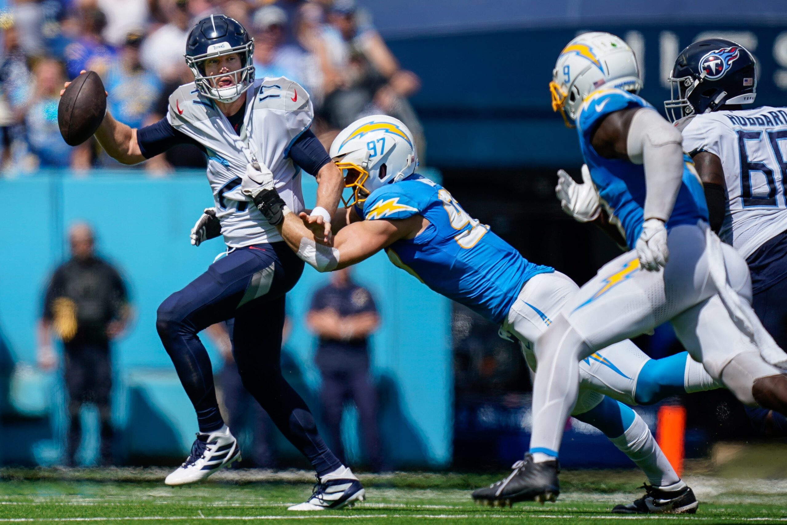 NEW Los Angeles Chargers Week 1 Rankings After Uneven Performance Against Raiders 4 Syndication: The Tennessean