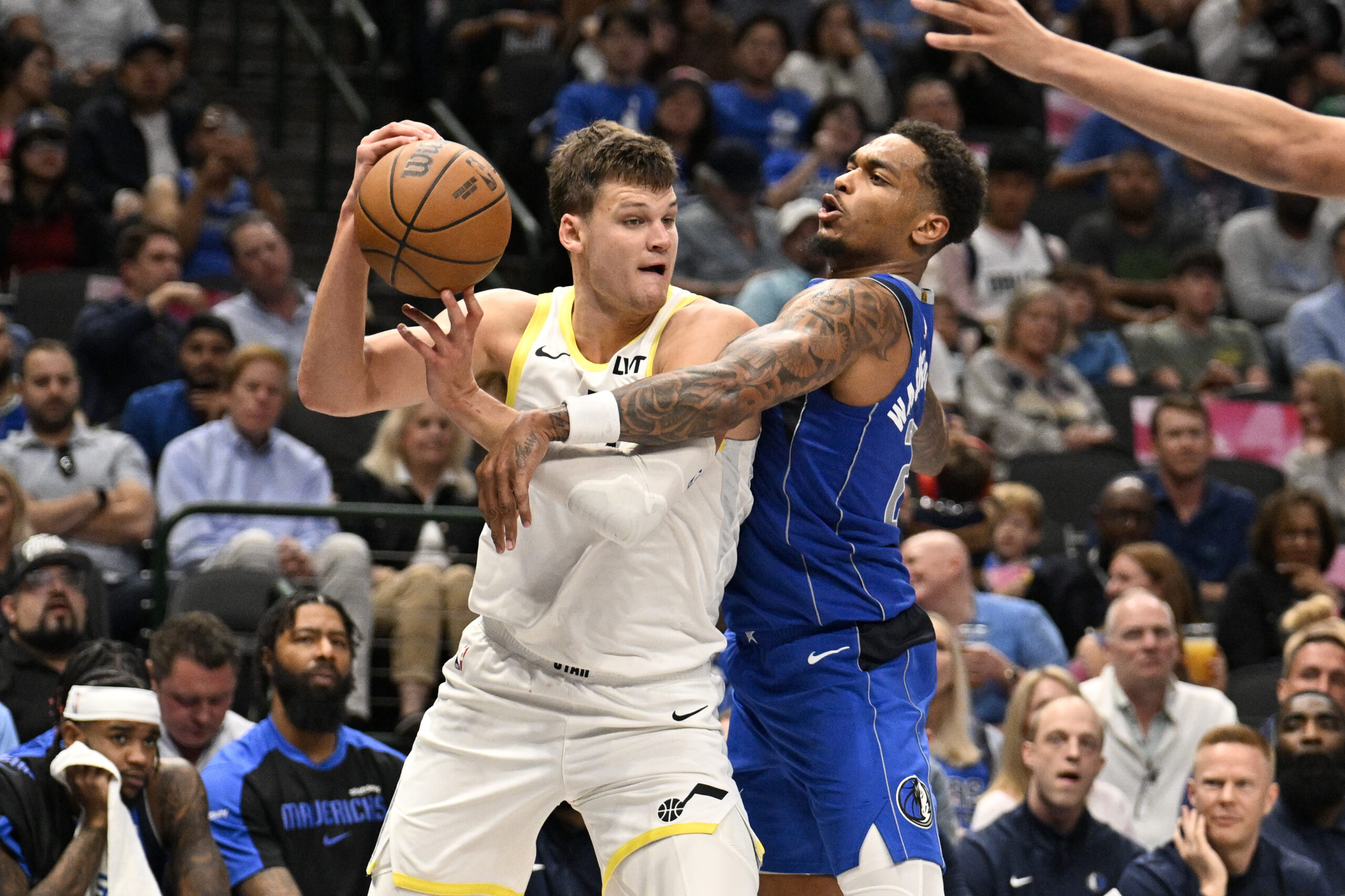 What Would Trading For Walker Kessler Mean For The Los Angeles Lakers? 3 NBA: Utah Jazz at Dallas Mavericks | Walker Kessler