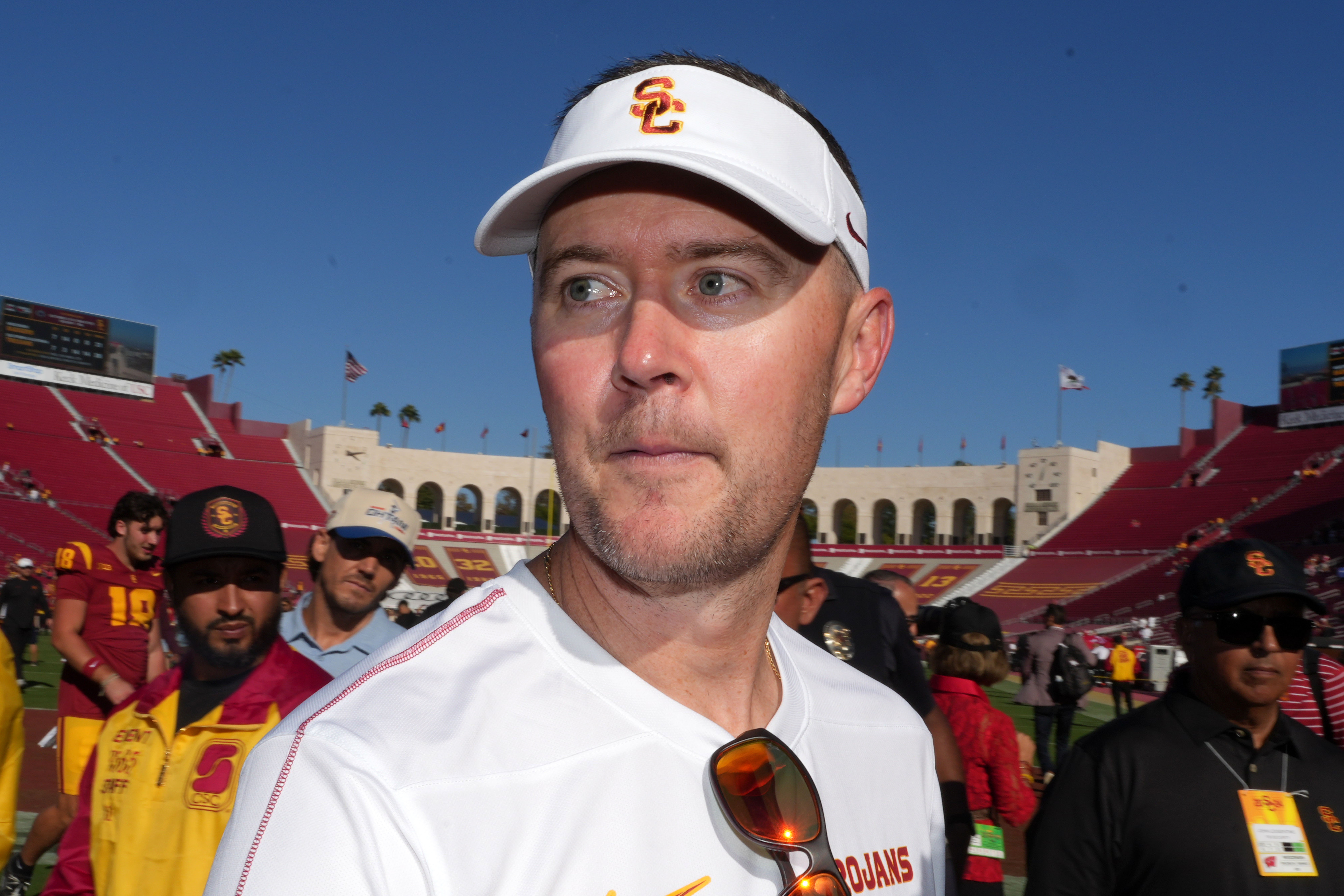 Former USC Trojans QB Urges Fans to Trust Lincoln Riley's Process 3 NCAA Football: Wisconsin at USC Trojans