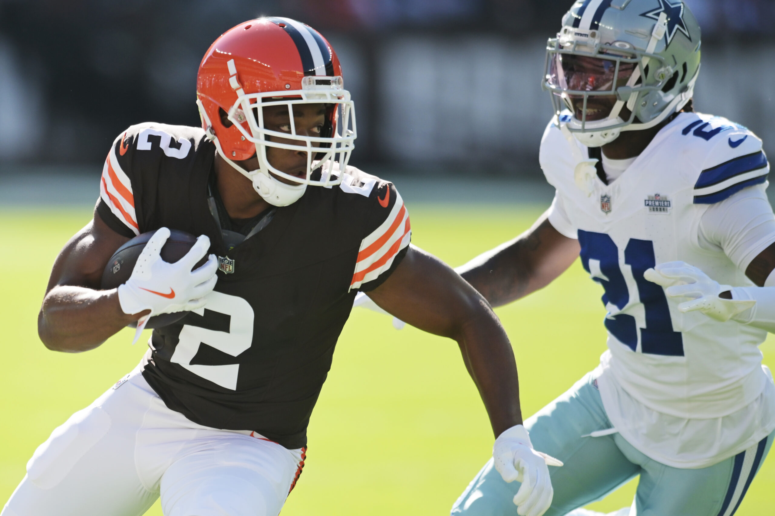 Los Angeles Chargers Linked to Star Player in Latest NFL Trade Rumors 4 NFL: Dallas Cowboys at Cleveland Browns
